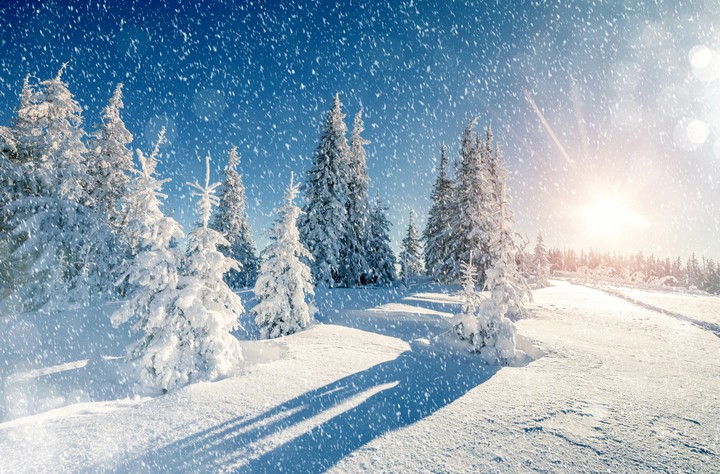 It's snowing