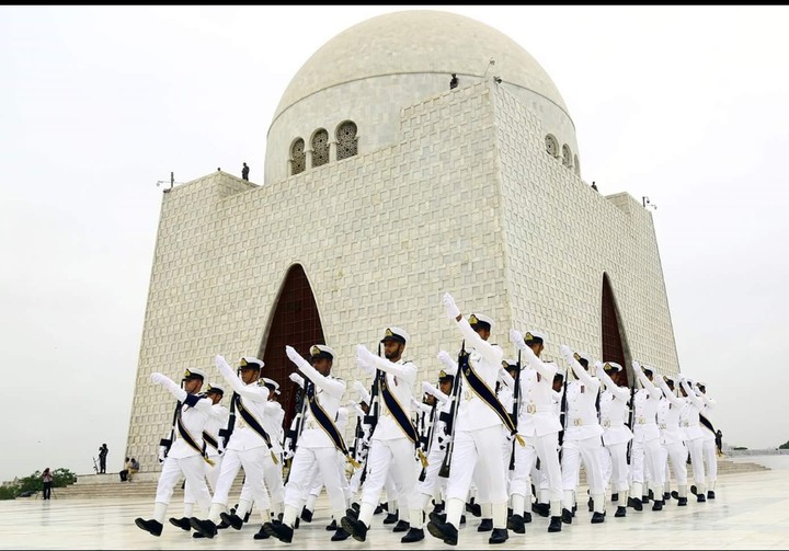 tomb of quaid
