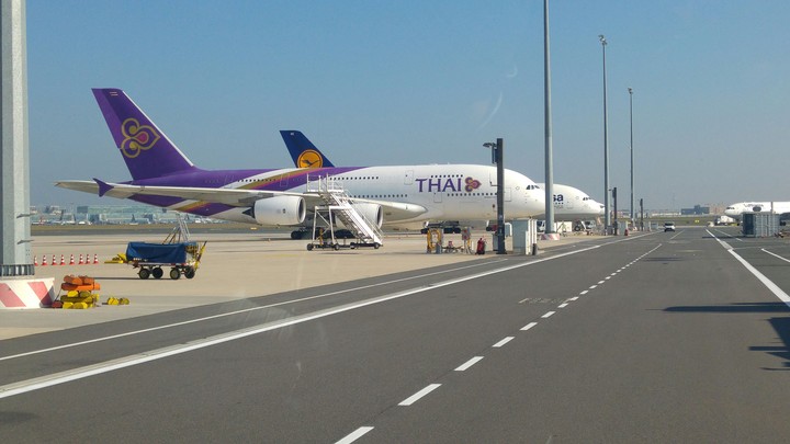 A380 Thai Lufthansa