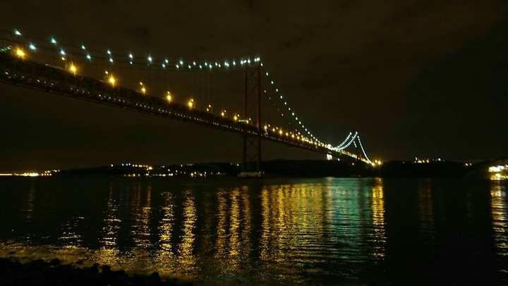 Lisbon 25 April bridge by night