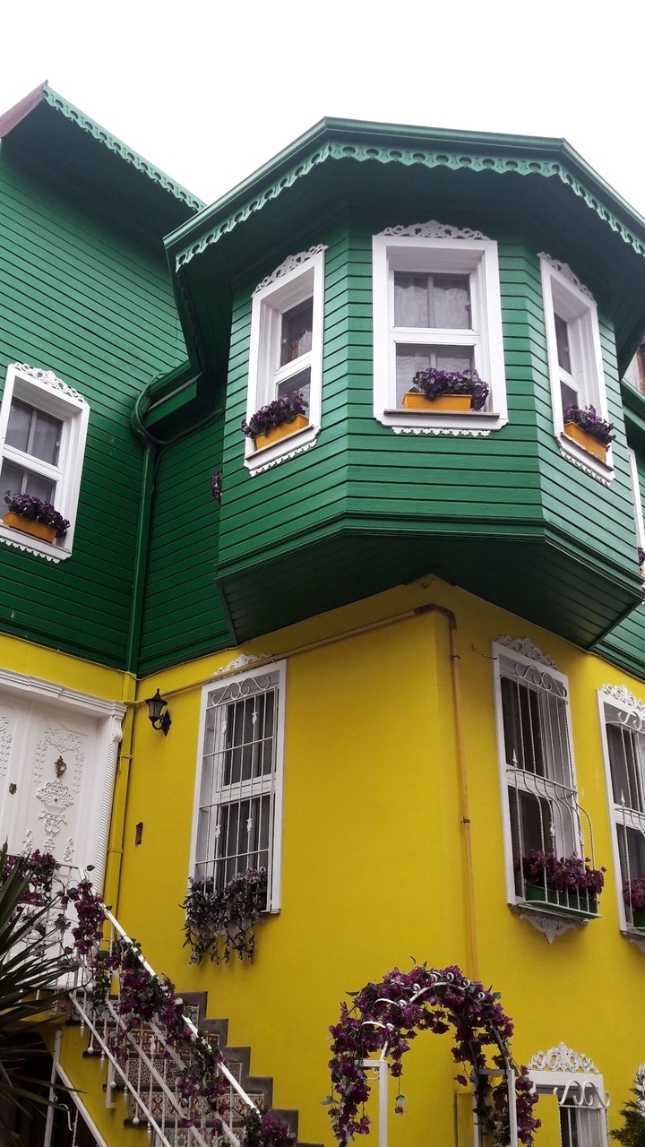 Beauty House