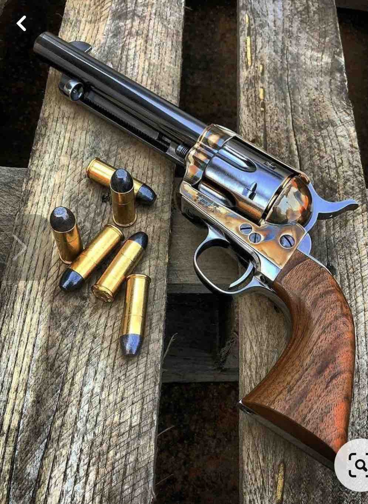Revolver