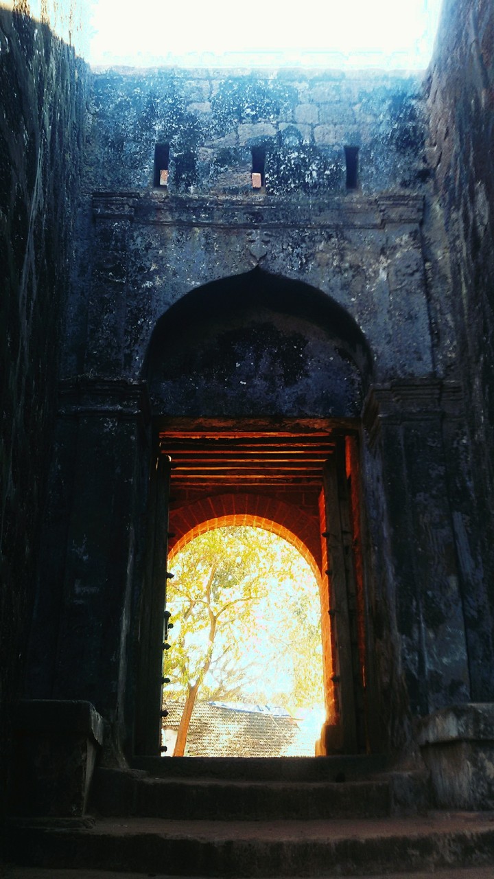 Walk down the lanes of History!!