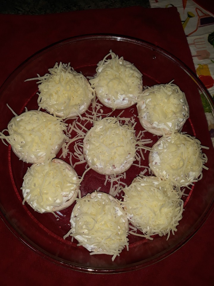 Champiñones rellenos al horno