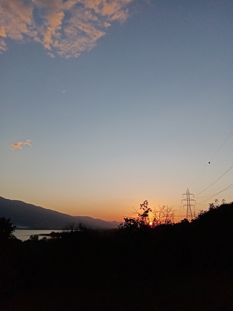 Yellow&blue
