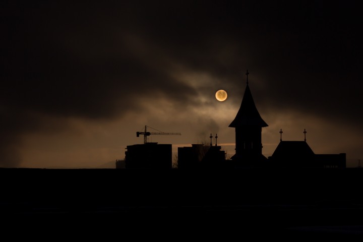 Dark sunrise