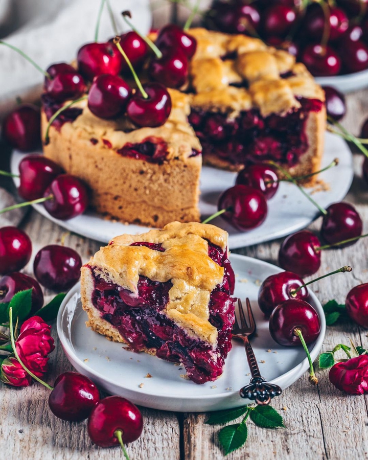 Cherry pie