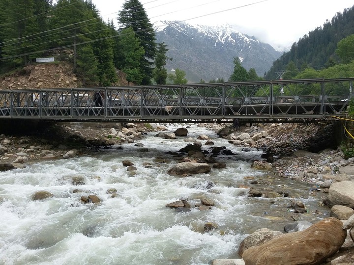 BEAUTIFUL NARAN PAKISTAN