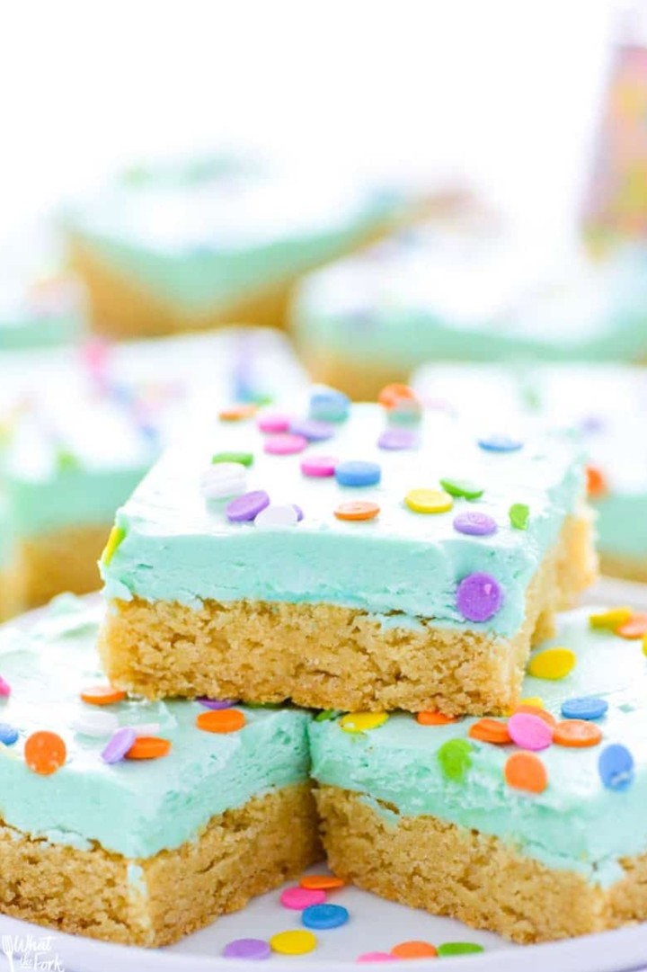Mint and Mini Cakes