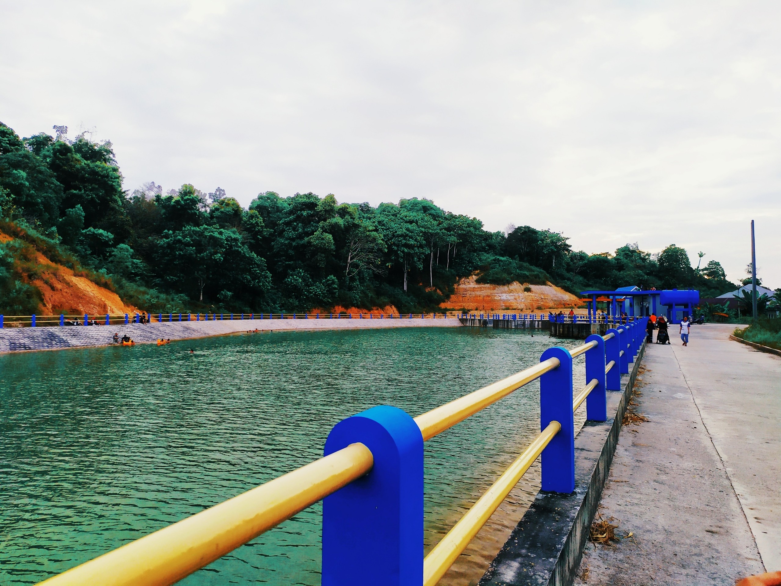 Embung (Dam)