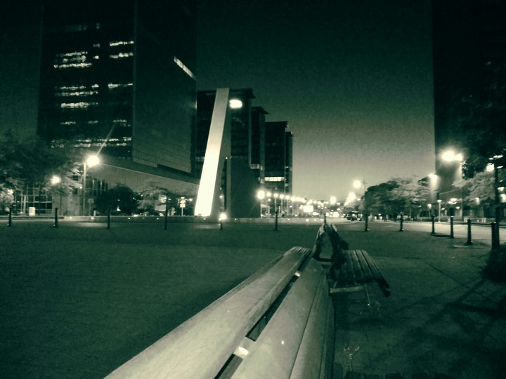 brussels in night