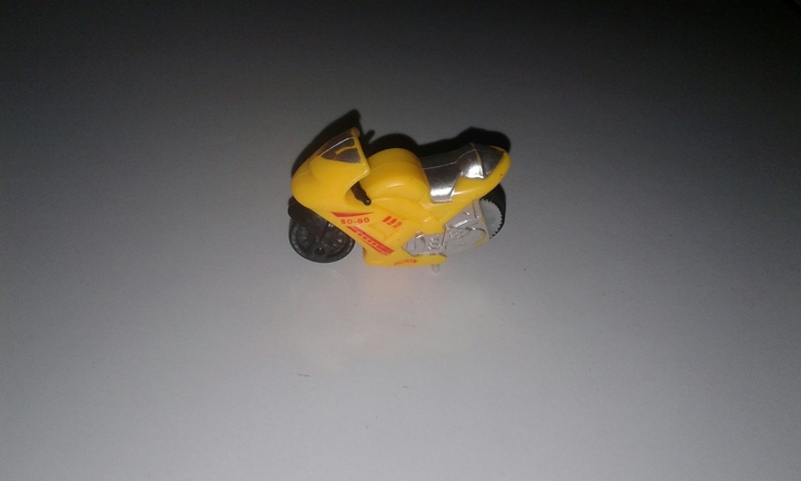 diecast moto