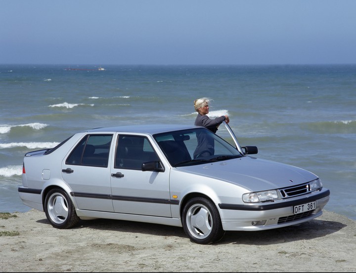 saab