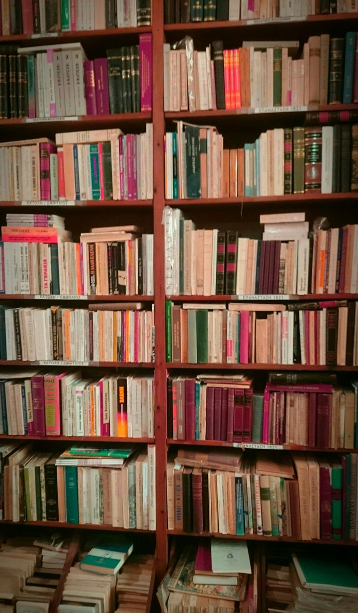 BOOKWORLD