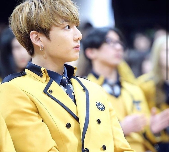 Little Maknae