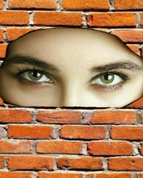 INTERESSANTE