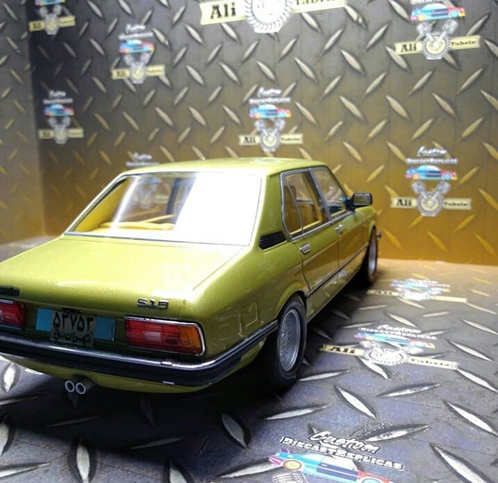 BMW 518
