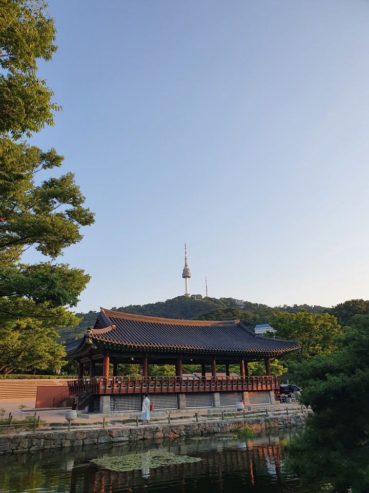 한국