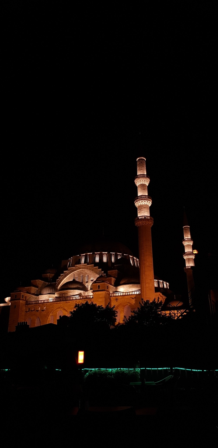 muazzam