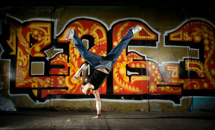 acro_bat