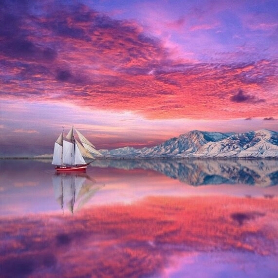 ⛵