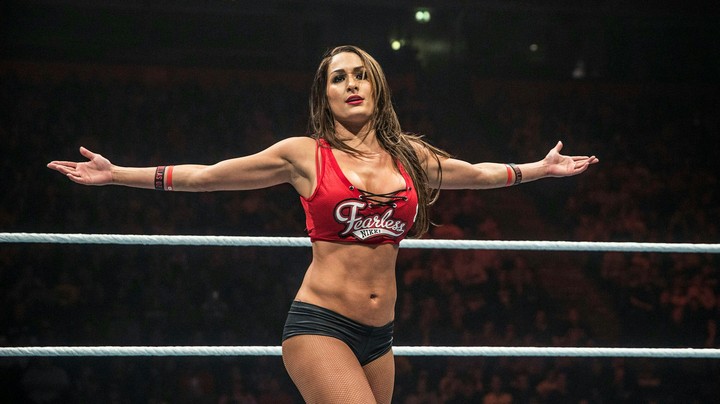 nikki bella