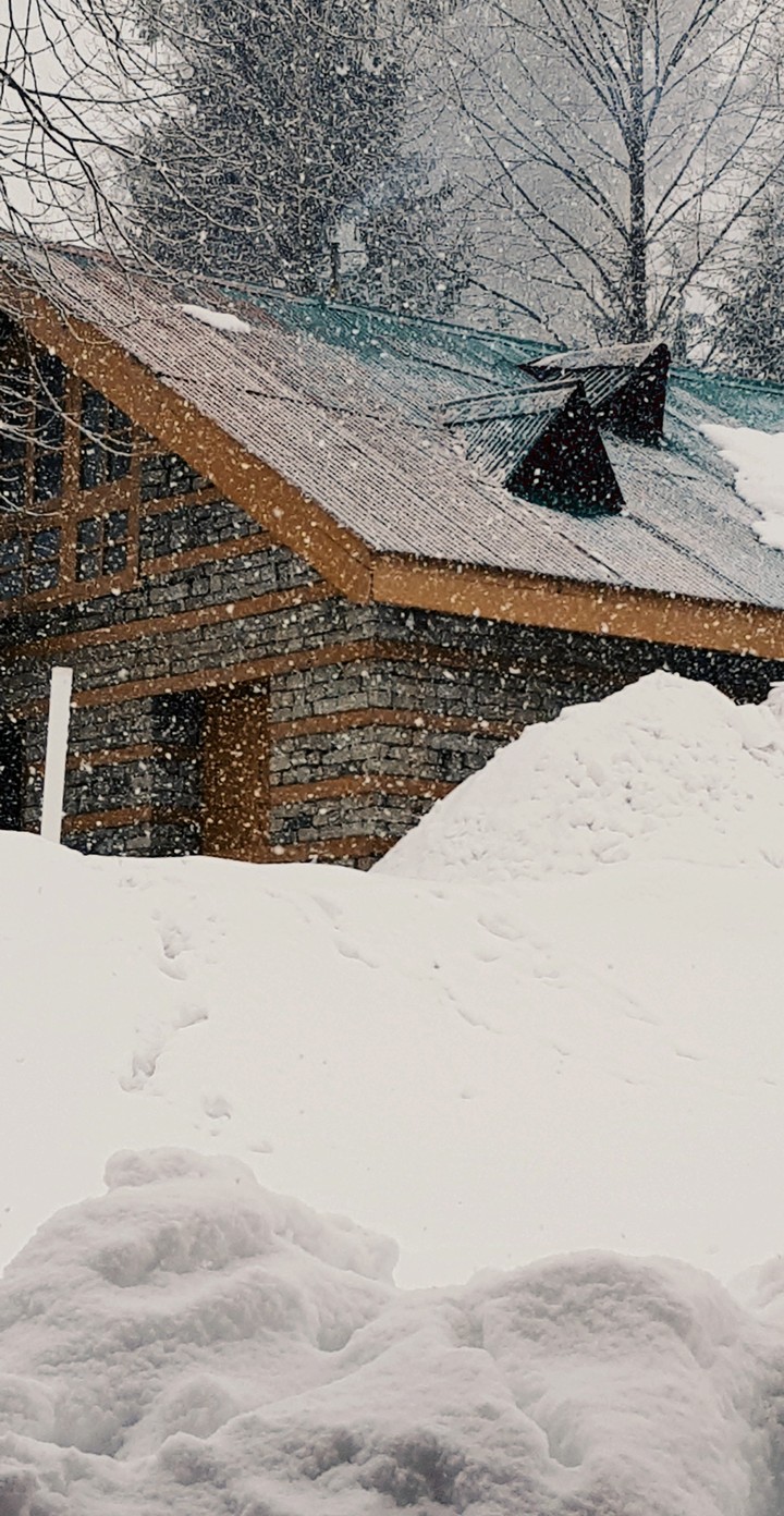 Snowfall and -4°