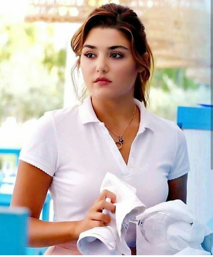 hande erćle lovely