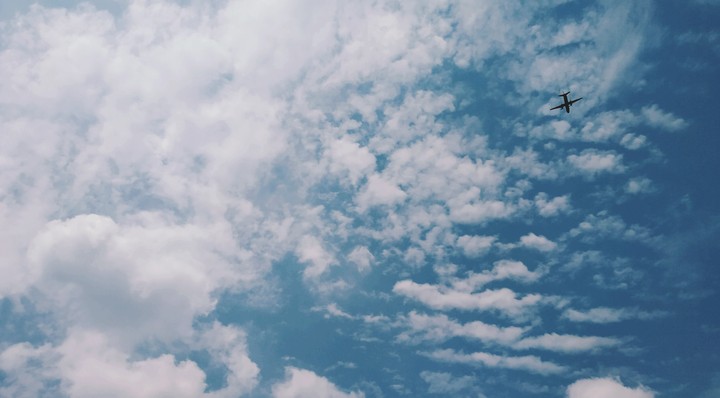 Wandering in the clouds, moving through the air