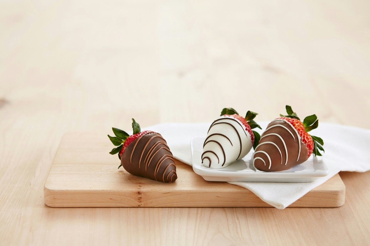 strawberry with chocolate