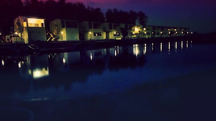 resorts reflection