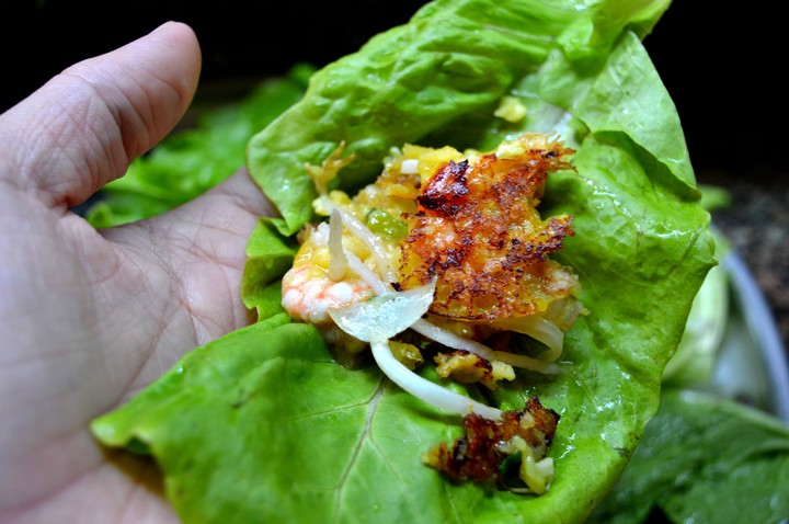 delicious banh xeo in ho chi minh