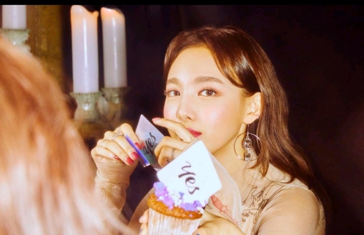 나연