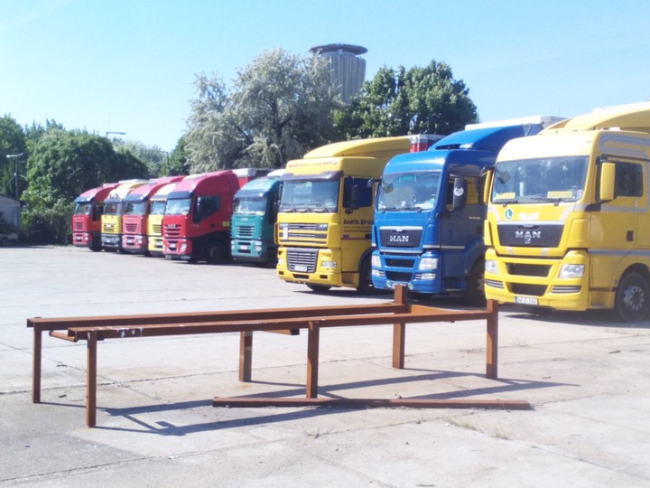 Truck's