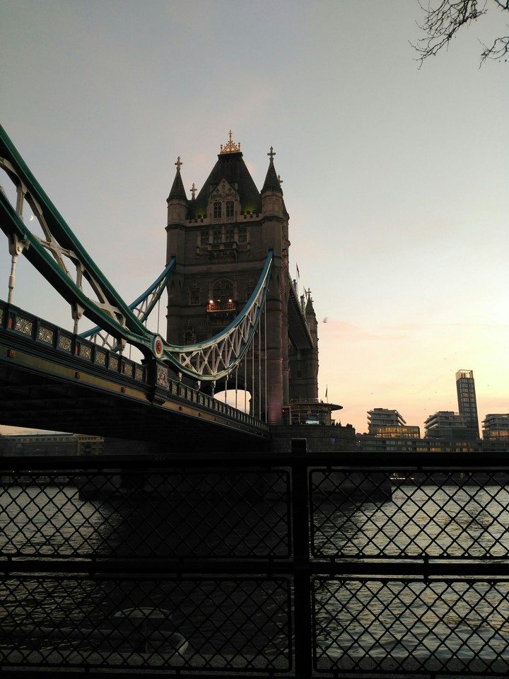 tower bridge