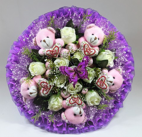 Bouquet of toys