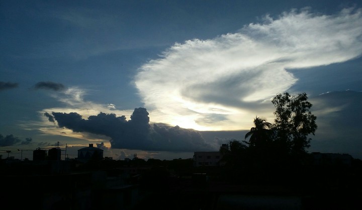 That wave of clouds