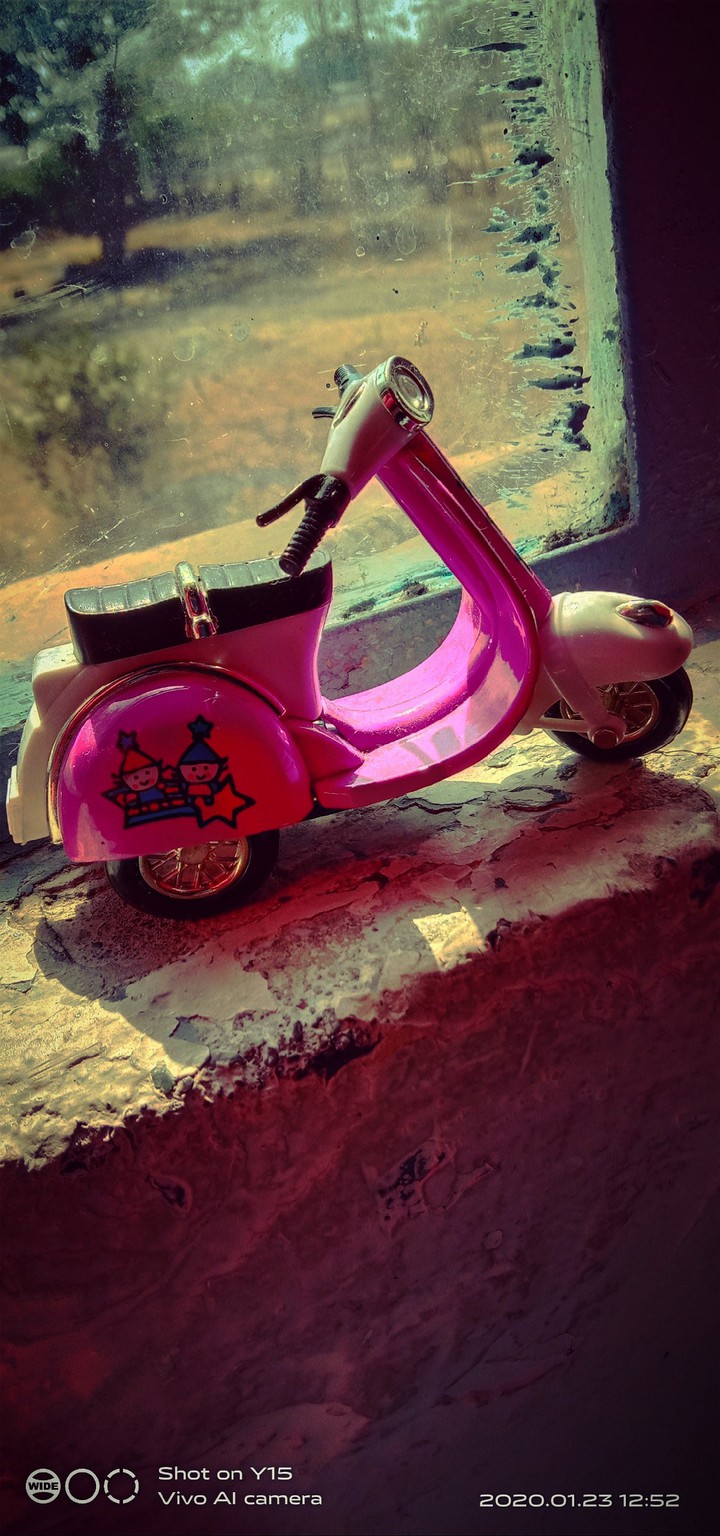 SCOOTY