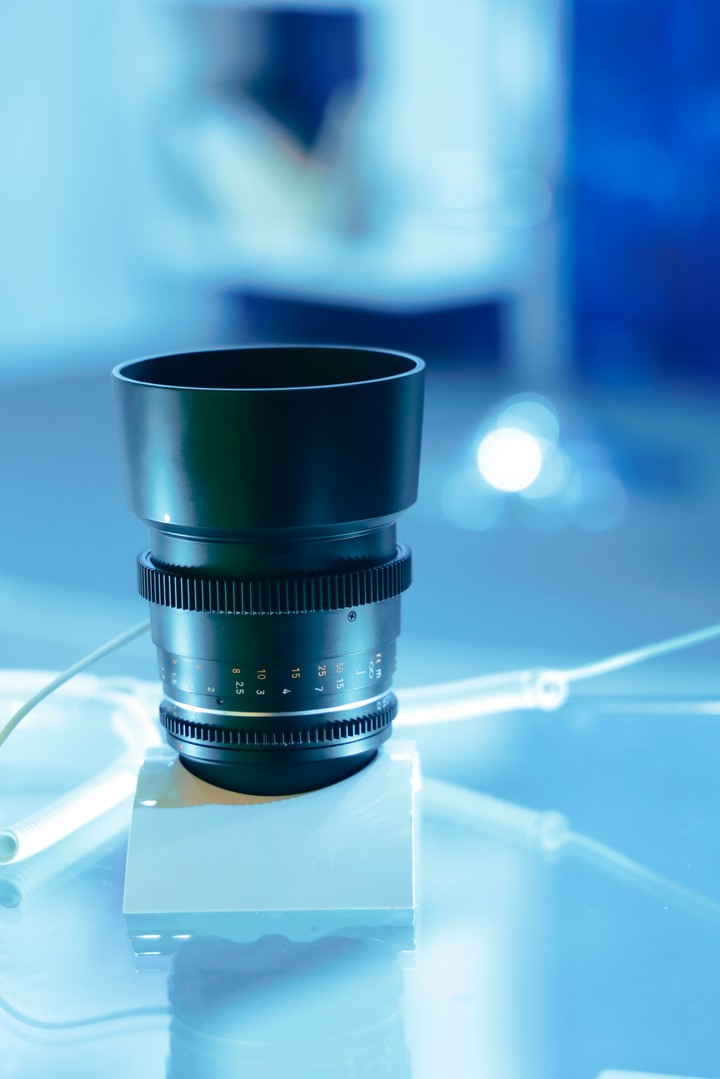 DSLR LENS