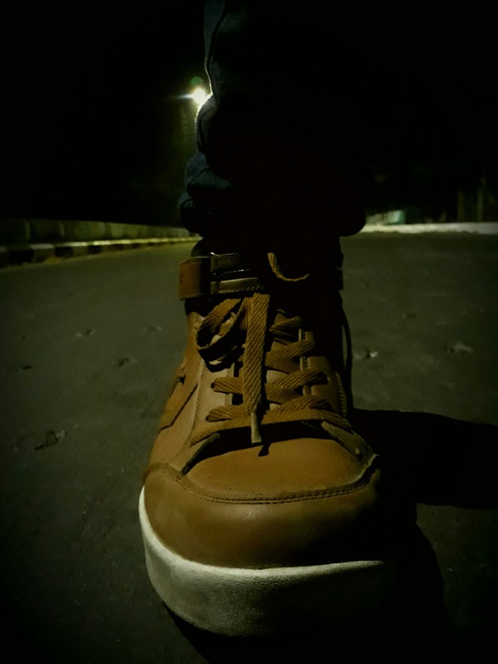 Shoe