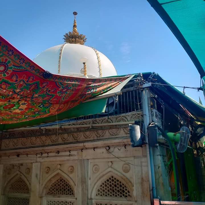 Mere Khwaja
