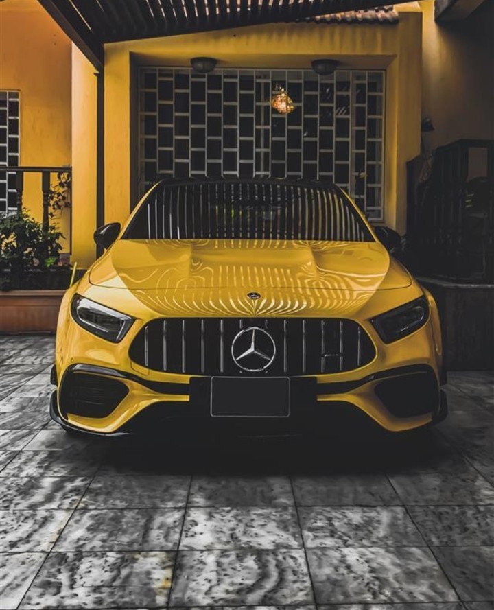 Mercedes Benz