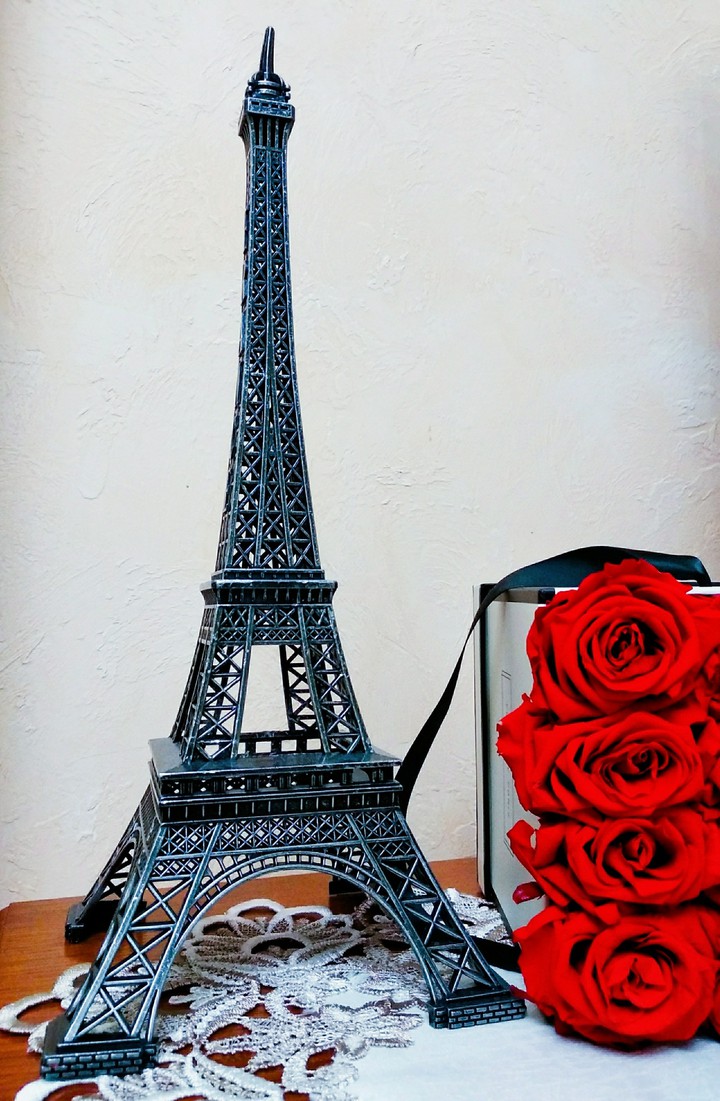 Eiffel Tower
