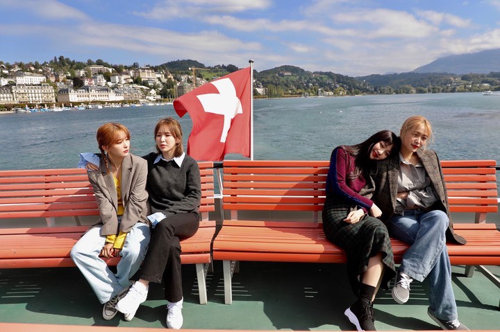Red Velvet*