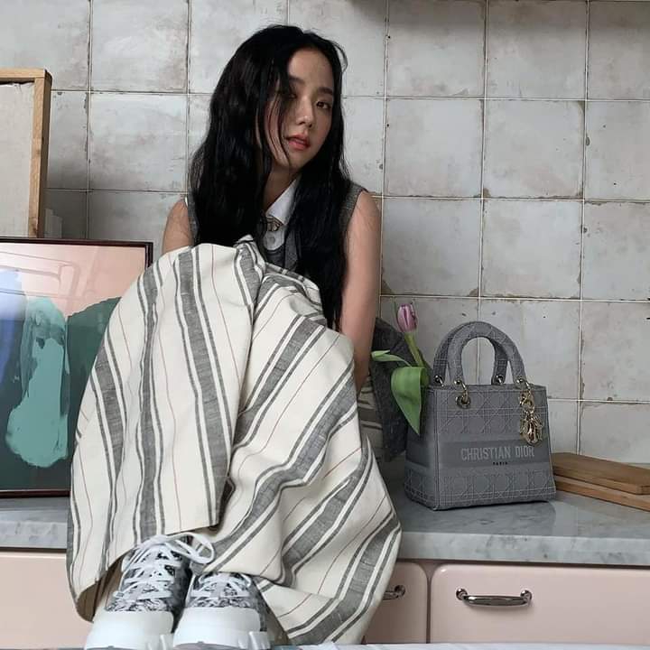 sooyaaa__ : BLACKPINK JISOO (7)