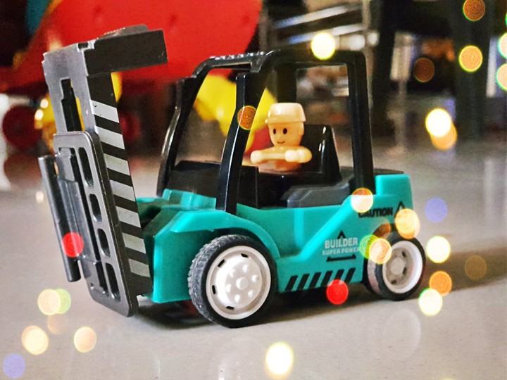 Toy