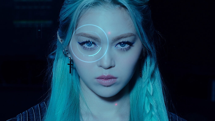● CYBORG ALEXA □