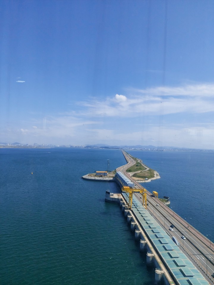 long and beautiful, even though blue see