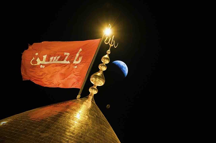 خسوف القمر من على ضريح الامام الحسين