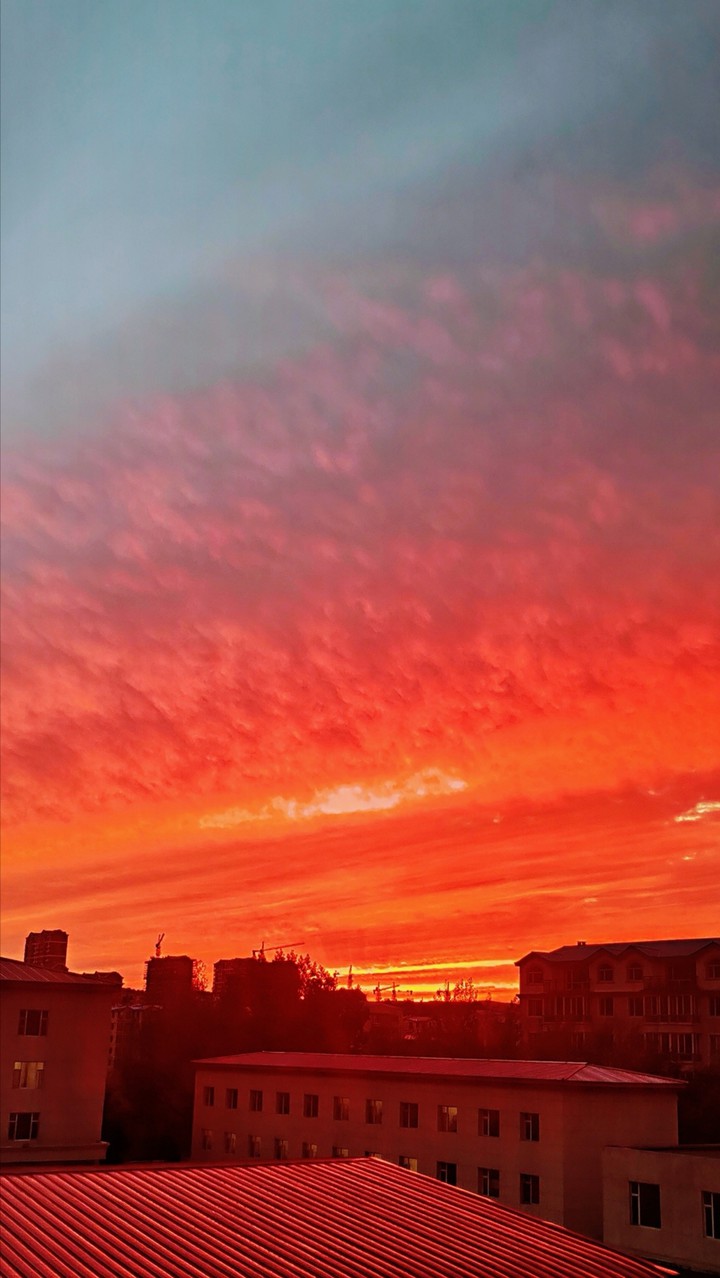 resplendent sunset，火烧云